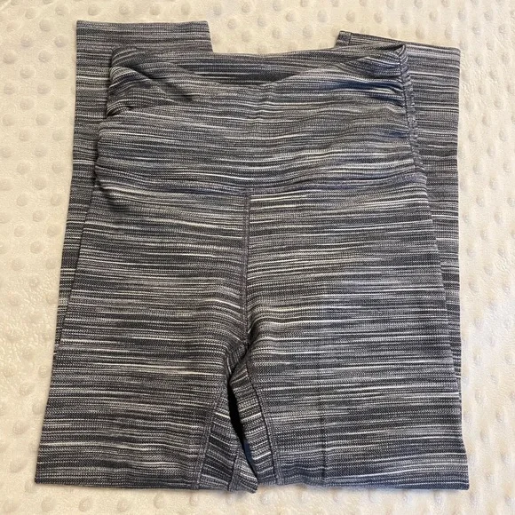 Lululemon Align Cross Waist 21in inseam size 2 - Picture 3 of 8